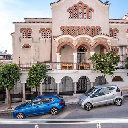 Bright Apartment In Pireu Exterior foto